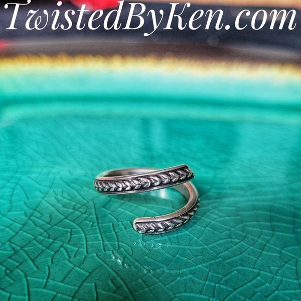 Adjustable, Handmade, Wheat/Double Leaf Patterned Spiral Band, Sterling Silver Ring, Fashioned From 8 Gauge Wire TBK060