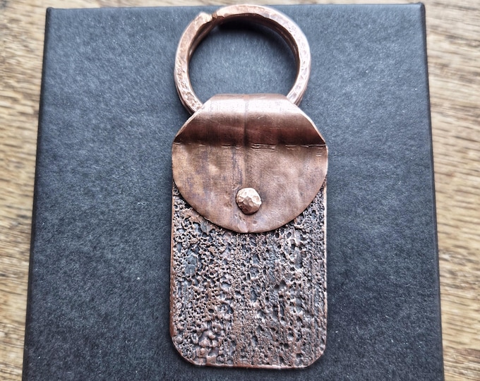Handmade Recycled Copper, Key Fob, Hammered Wire Ring with Natural Etched Pipe, Heavy Version, 1.25in × 2.25in - TwistedByKen