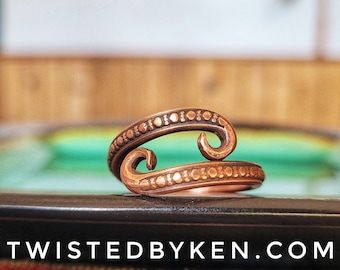 Adjustable, Handmade, Spiral Tentacles, Antiqued Copper, Crocheting Ring, Fashioned From 8 Gauge Wire, Style 2, TBK-079