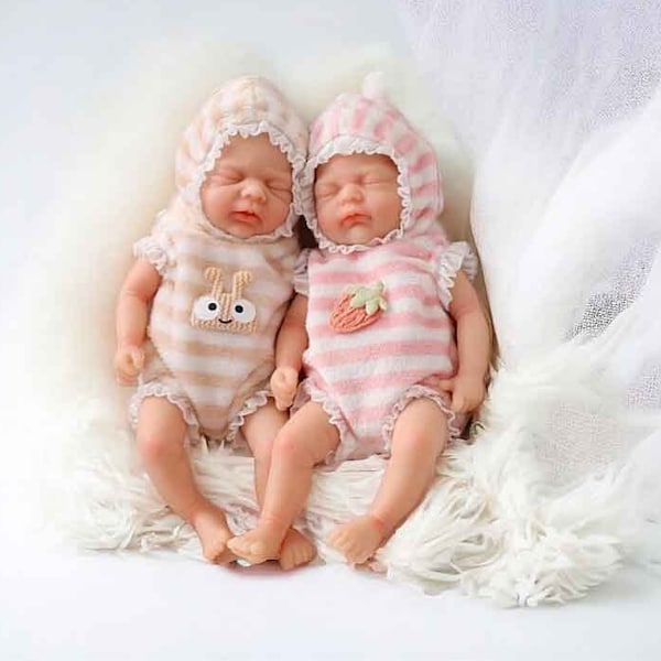 Reborn Silicone Mini Baby, silicone doll, silicone, silicone puppy, mini reborn doll, reborn baby, full silicone body.