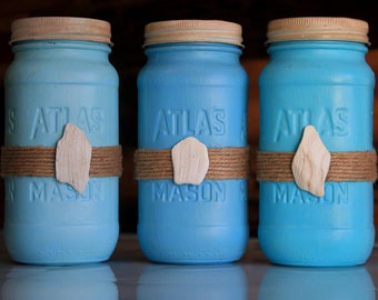 Blue Hues Painted Mason Jar Set with Seashell Decoration - Ocean / Sea & Beach Themed Home Decor Vases - Shell Accents - Organizing Storage