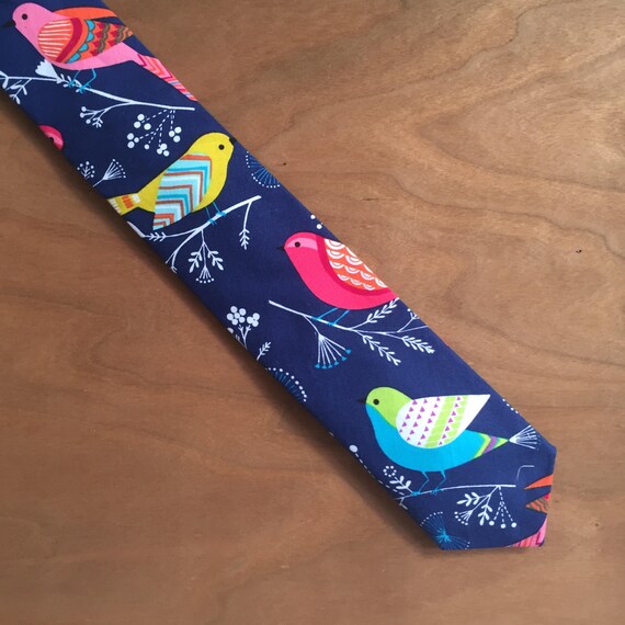 Spring Birdy Tie