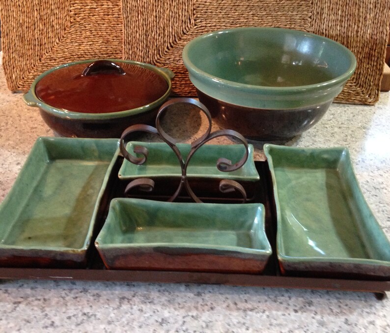 Taylor USA Covered Casserole \u2013 1950s Vintage MidCentury Country