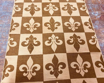 Mid-Century East Indian Cotton Jute Rug, Hand-Stenciled Fleur di Lis, 3'11" x 6'O"