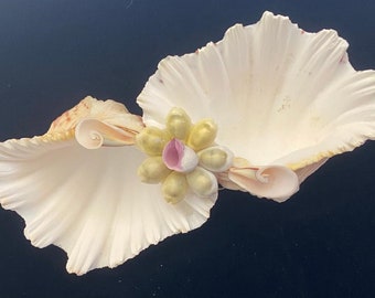 Elegant Gourmet Natural Double Cockle Shell Salt Server for the Foodie/Connoisseur’s Table - Handcrafted