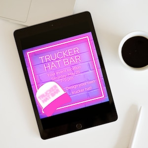Pode incluir: Um panfleto digital para um evento "Trucker Hat Bar". O panfleto apresenta uma placa de néon rosa e roxo com o texto "Trucker Hat Bar" e a data e hora do evento. Um boné de caminhoneiro rosa com o texto "Trucker Hat Bar" está no canto inferior esquerdo do panfleto.