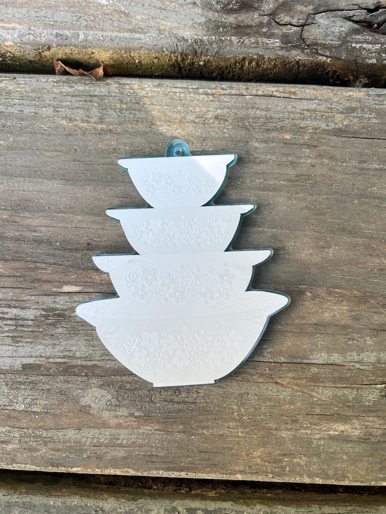 Pink Pyrex Gooseberry Ornament: Retro Christmas Tree Decor image 2