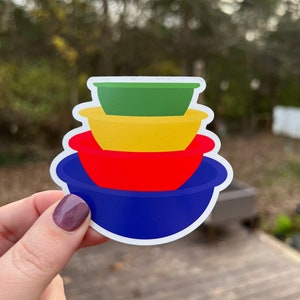 Pyrex Rainbow Mixing Bowls Magnet | Clear Bottom | Fridge Magnet | Retro Decor | Vintage Aesthetic | 1980&#39;s set