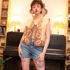 Vintage 90s Hippy Paisley Unisex Waistcoat in Beige and Red