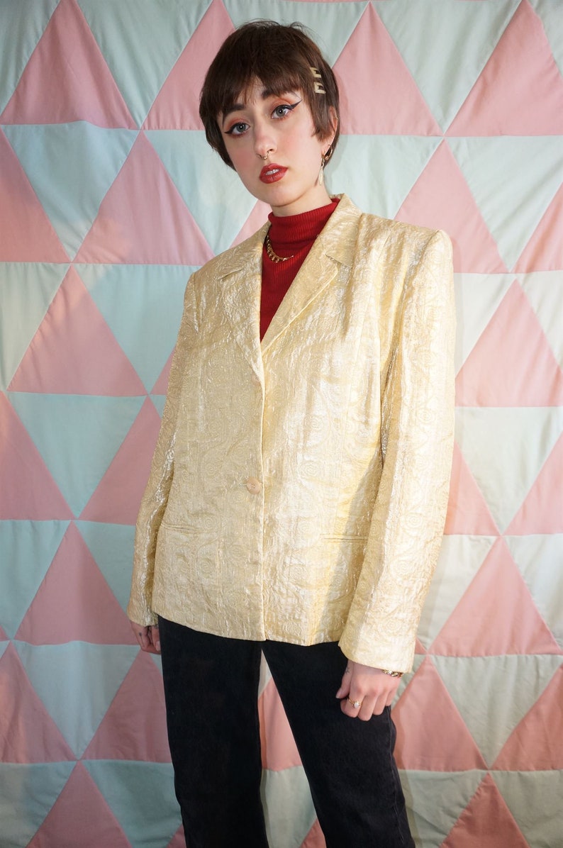 Vintage 90s Metallic Pale Gold Swirl Pattern Blazer Jacket