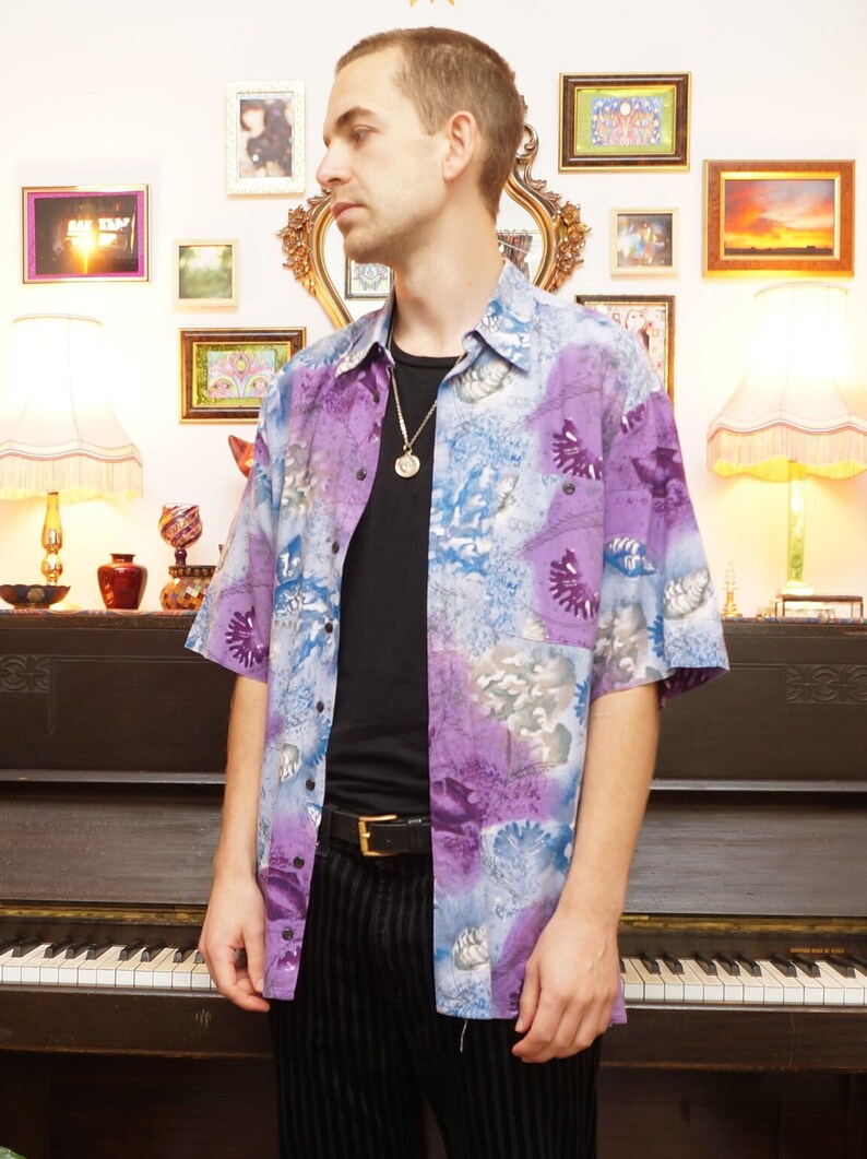 Vintage 90s Abstract Beach Patterned Shirt in Purple & Blue image 3