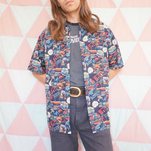 Vintage 90s Colourful Patterned Short Sleeve Shirt