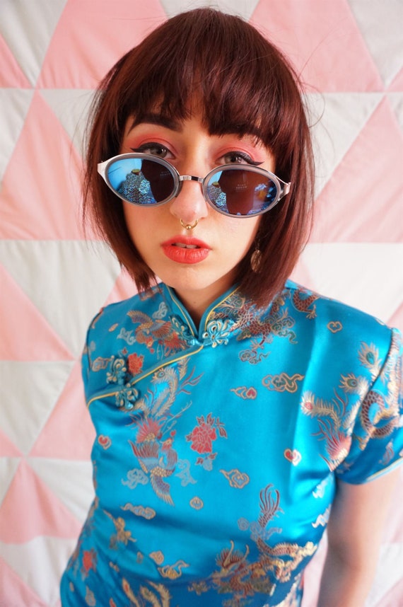 Vintage 90s / Y2K Blue / Silver Oval Mirror Lens Sunglasses