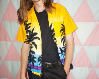 Vintage 90s Hawaiian Beach and Palm Tree Patterned Shirt