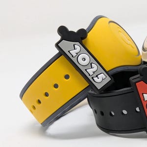 2025 sliding PVC charm/sleeve for use with Magic Bands | soft PVC | MagicBand flexible fastener accessory