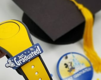 JUST GRADUATED sliding PVC charm for use with Disney Magic Bands | graduation | MagicBand fastener accessory