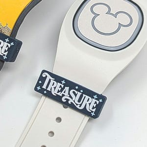 Treasure DCL PVC charm/sleeve for use with Magic Bands
