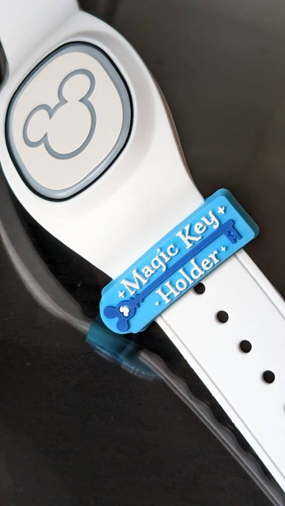 Magic Keys Keychains Magic Keyholder Sliding PVC Charm for Use With Magic Bands | Soft PVC ...
