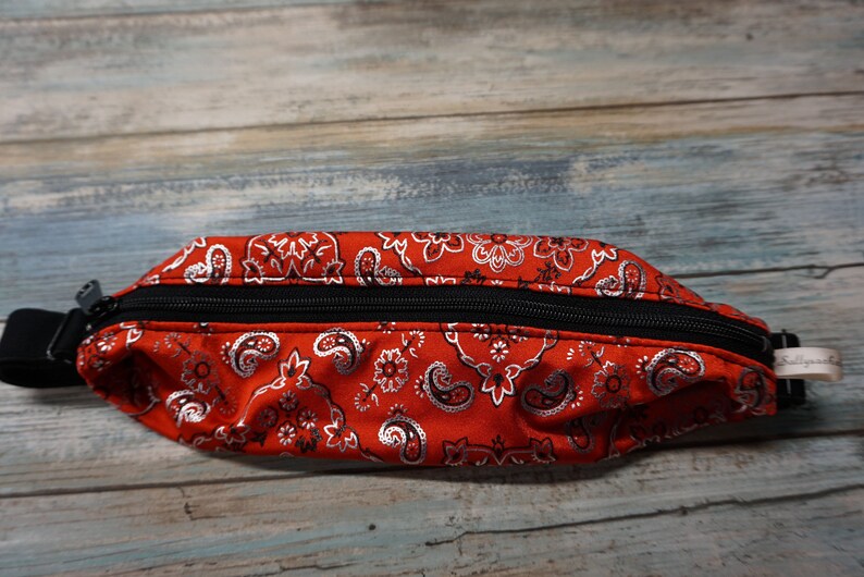 Active Red Bandana Fanny Belt ~ Travel Pack ~ Running Fanny Belt ~ Travel Money Belt ~ Music Belt ~ Festival Fanny Pack Belt