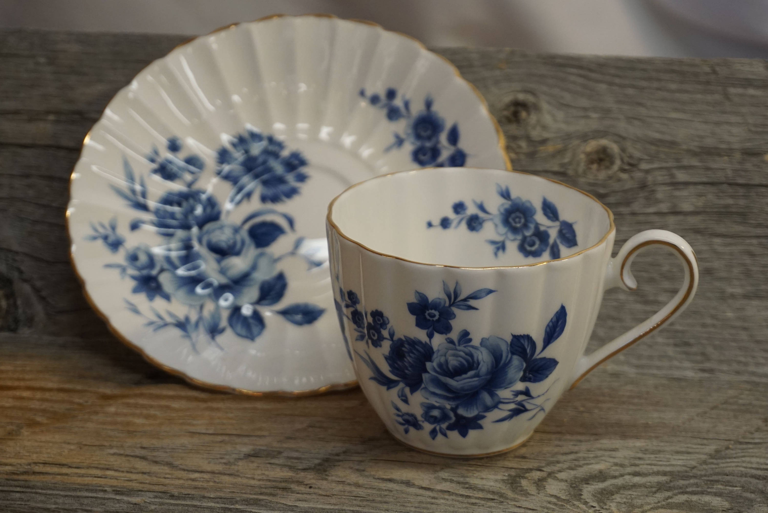 Vintage Tea Cup / Gold Trim Made in England Cup and Saucer Etsy
