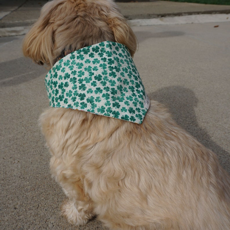 Patricks Day Dog Bandanas  Doggie Scarves  Shamrock Dog Neck Decoration  Puppy Bandanas  Dog Neckwear St