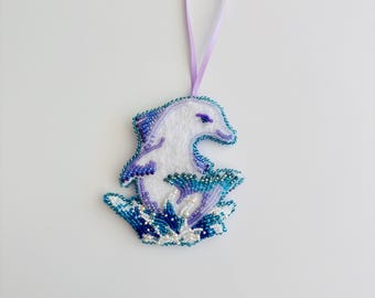 Beaded Dolphin Ornament – Handmade Ocean-Inspired Felt Decoration with Lavender Ribbon
