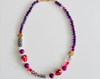 Purple Strawberry Beaded Necklace – Fun Pink & Red Statement Jewelry with Gold Clasp
