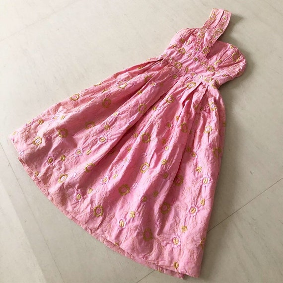 Gorgeous Greta Plattry Indian Inspired Pink Dress - image 2