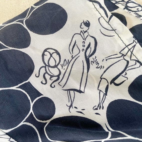 40s/50s Ladies and Poodles Novelty Print Dress - image 6
