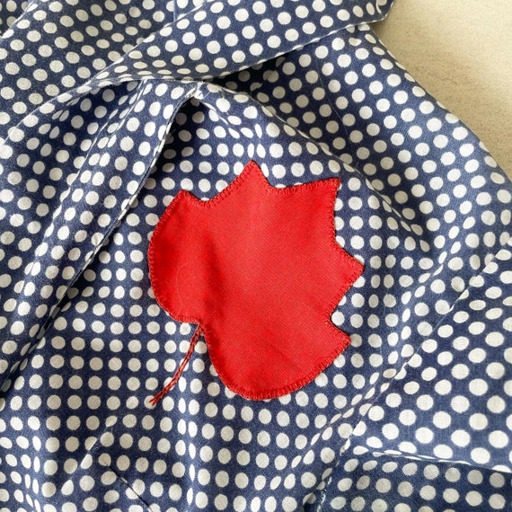 Pretty Polka Dotted 70s Dress With Maple Leaf App… - image 4