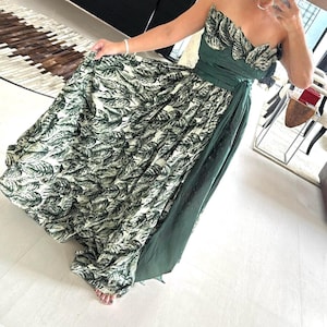 Herrliches grünes Abendkleid aus den 50er Jahren mit Blatt-Applikation