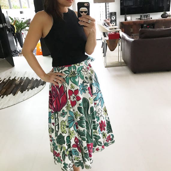 Gorgeous 1950s floral barkcloth circle skirt