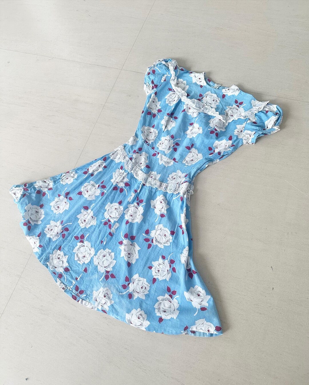 Pretty Powder Blue Rose Print 40s Dress - Etsy