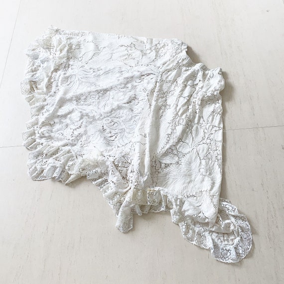 Gorgeous Lace Asymmetrical Skirt