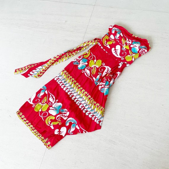 Glorious Silk Rayon Kamehameha Hawaiian Dress Glorious Silk Rayon Kamehameha Hawaiian Dress