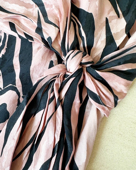 Gorgeous Tiger Print Hip-Tie Dress - image 5
