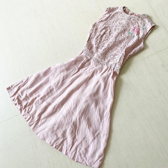 Beautiful Soutache Embroidery Dusky Pink Dress - Gem