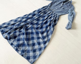 Vestido Cottagecore de cuadro vichy blanco azul marino