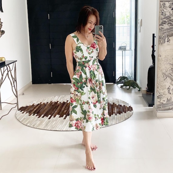 Pretty 80s Floral Sundress with Open Tie-Back