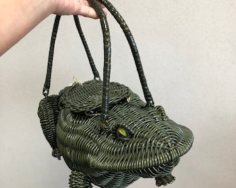 Bolsa de mimbre Super Cool Super Rare Novelty Frog/Croc (ojos amarillos, asa más corta)
