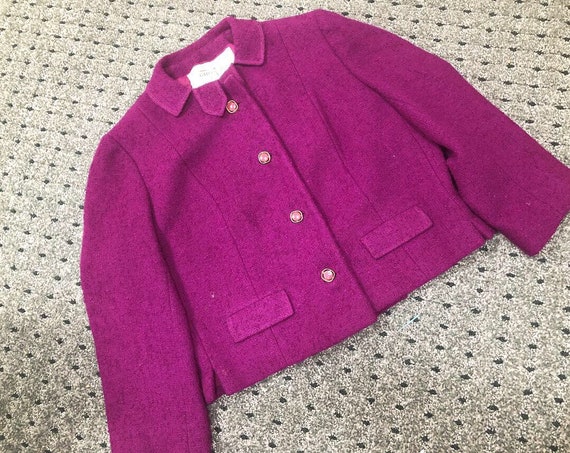 Fashion Forward Late 40s/Early 50s Blazer