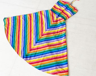 Impresionante vestido de rayas arcoíris Chevron