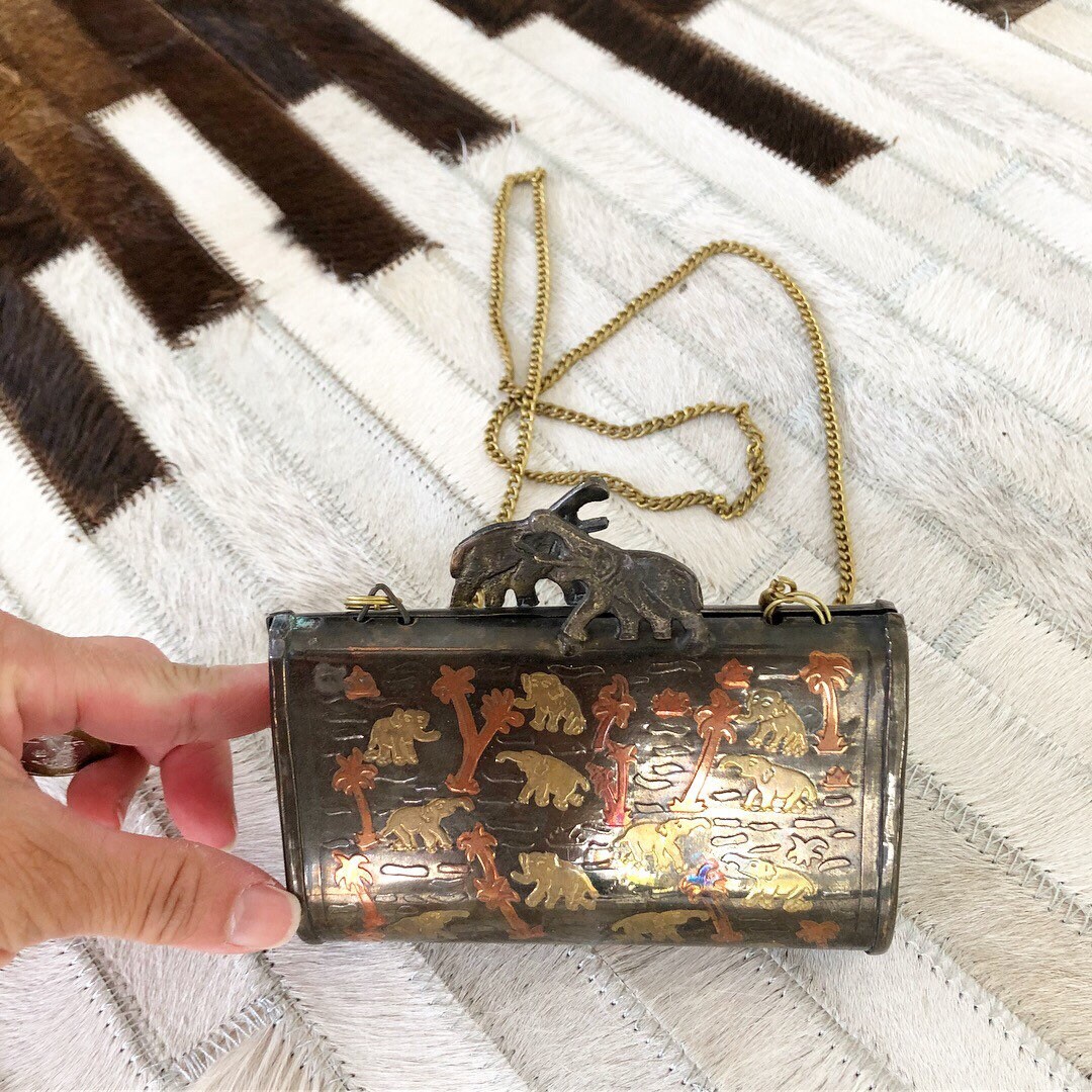 Novelty handbags uk sale