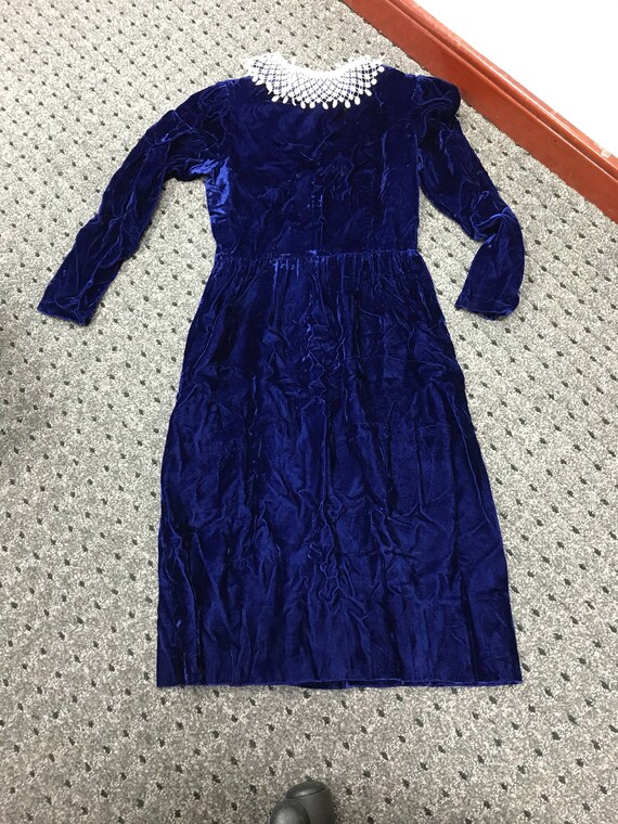 Lanz Royal Blue Velvet Dress with Detachable Lace… - image 2