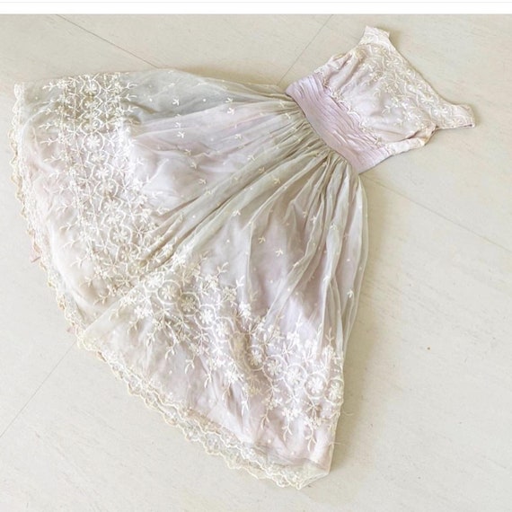 Pretty Pale Lilac 50s Dress