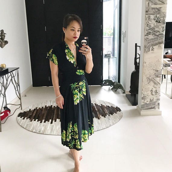 Rare 1940s Green Rose Print Rayon Dress
