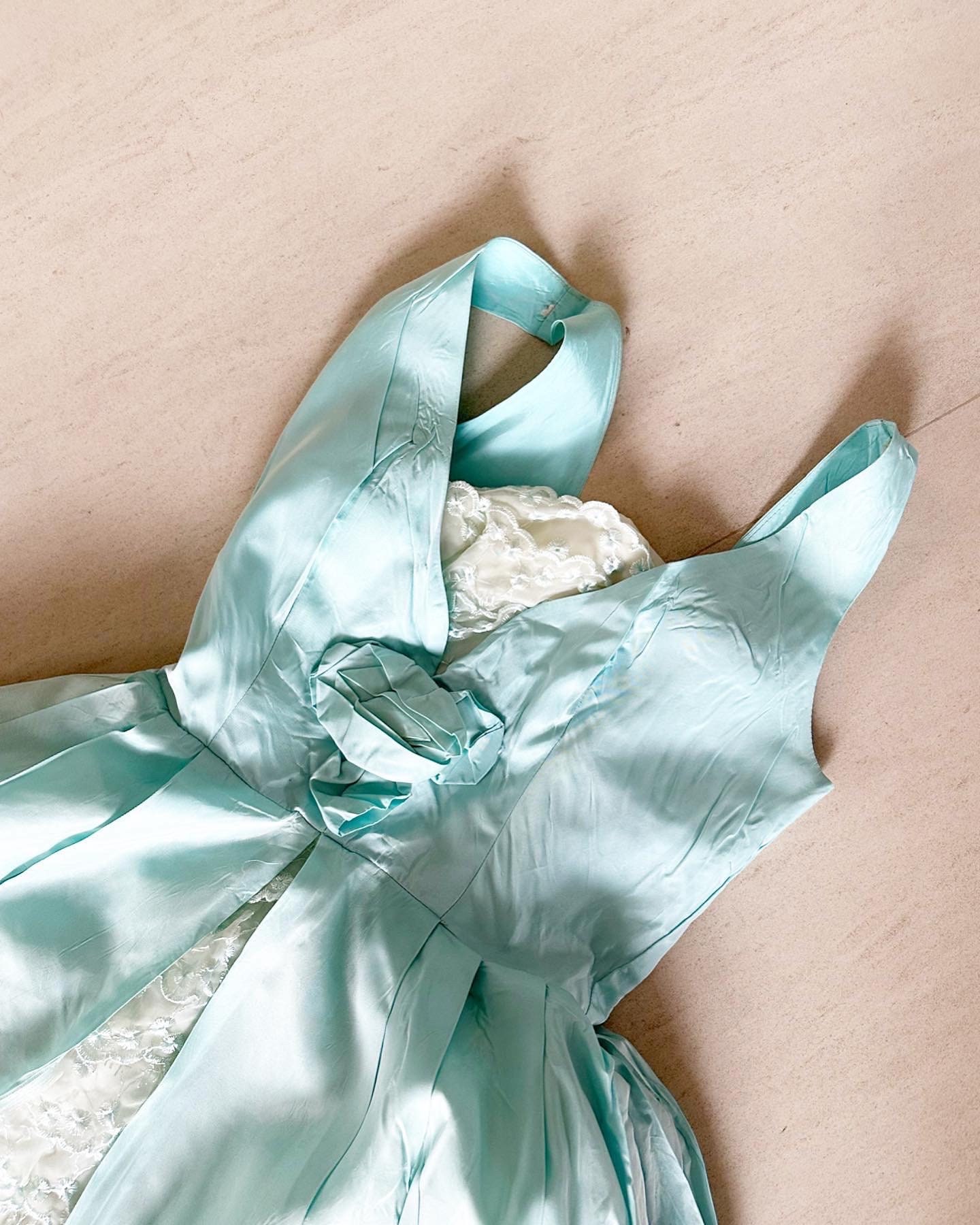 Sweet Turquoise White Lace Gown