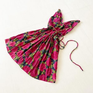 Amazing 1950s silk rose dress