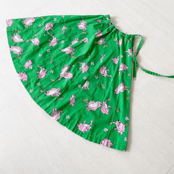 Crazy Cute Frog Print Skirt