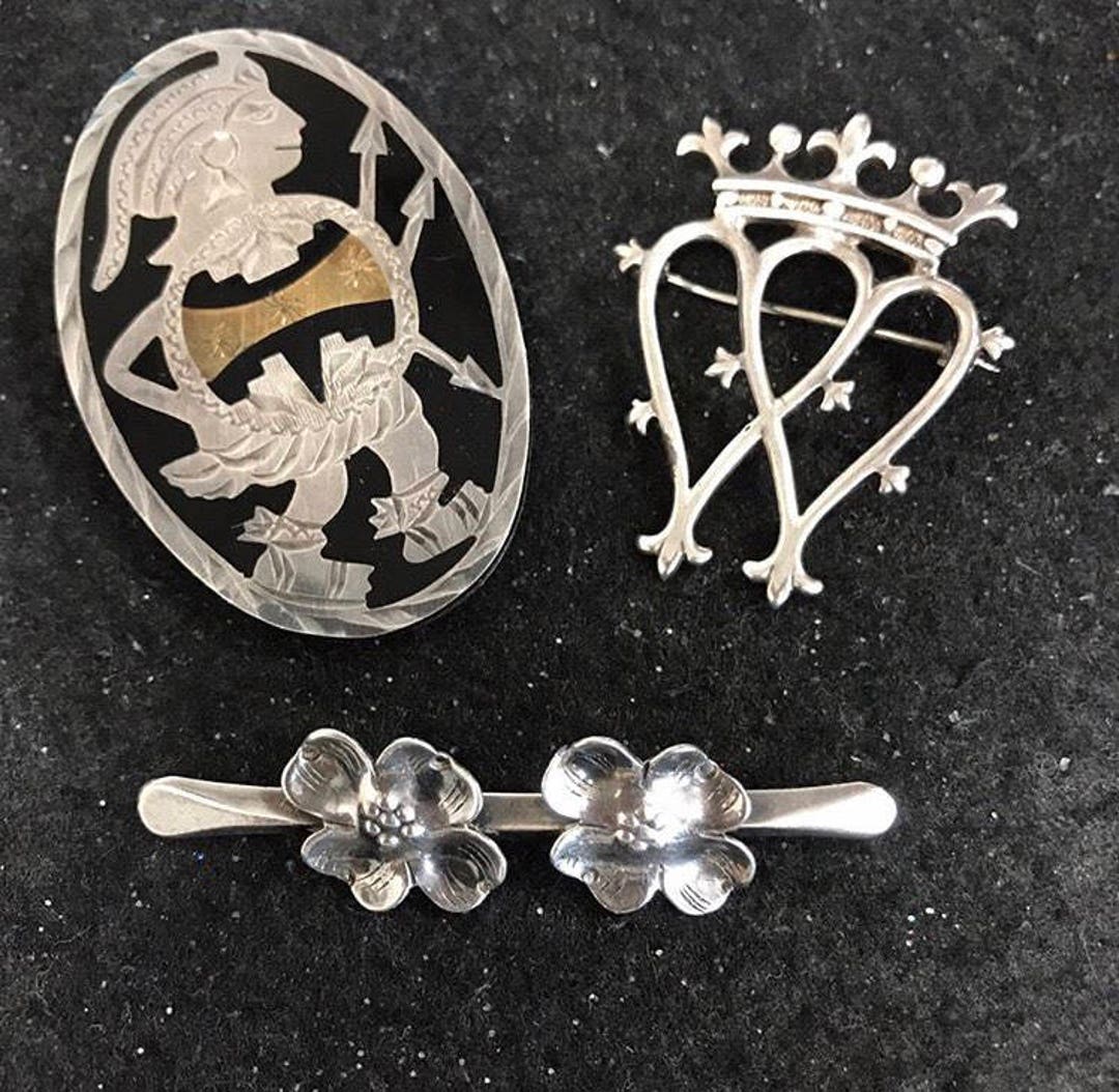 Lot of Three Rare Vintage Brooches - Etsy